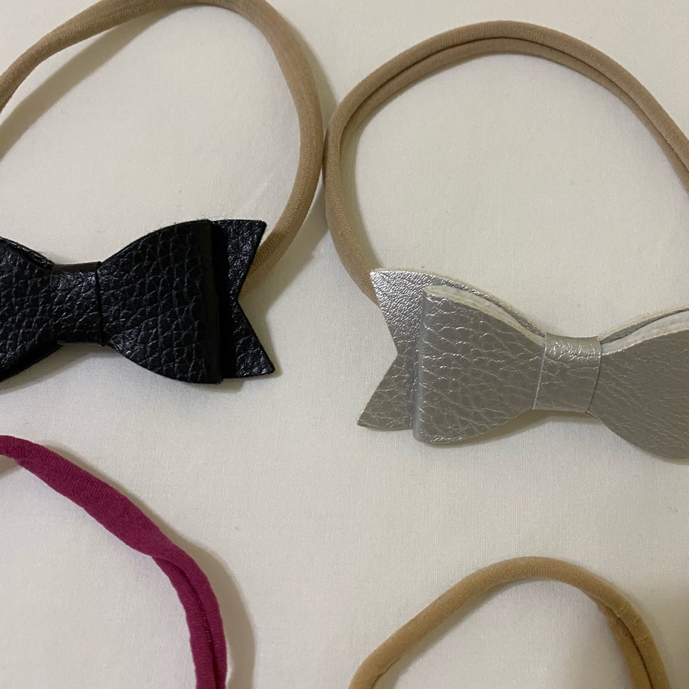 Bows - Picture 2 of 4